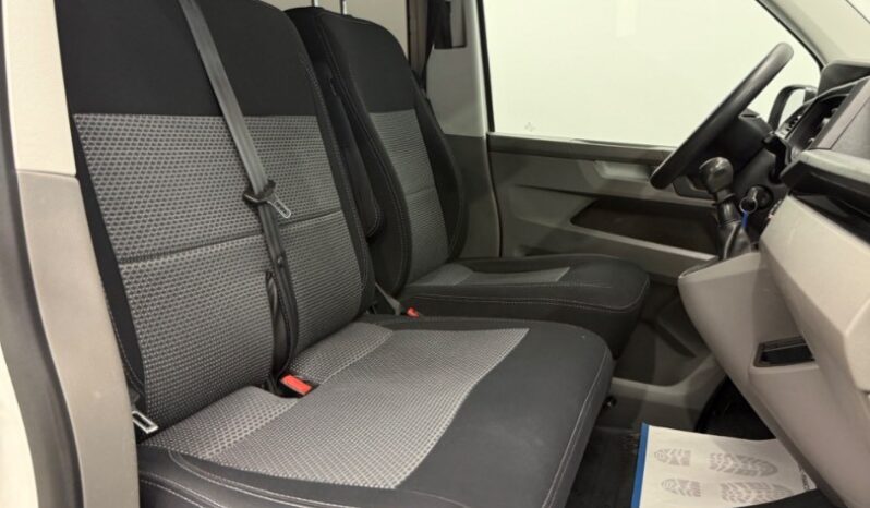 Volkswagen Transporter T6  2.0 TDI 110kW -predĺžený- 9.miestny full