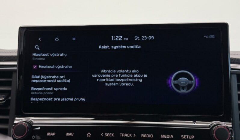 Kia XCeed 1.5 T-GDi 118kW GOLD 7DCT • SR • ZÁRUKA 7r./150tis.km • ACC • KAMERA • NAVI • full