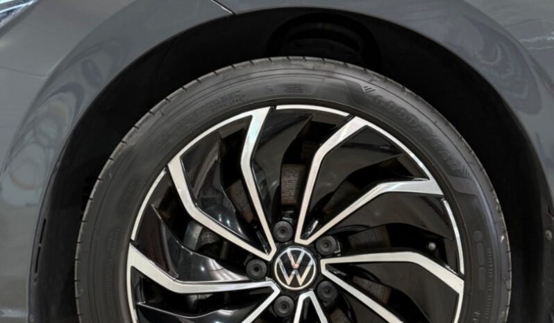 Volkswagen Golf Variant 2.0 TDI DSG 115k Life | ACC | Kamera | Side Assist | 3-zónová klíma | Navi full
