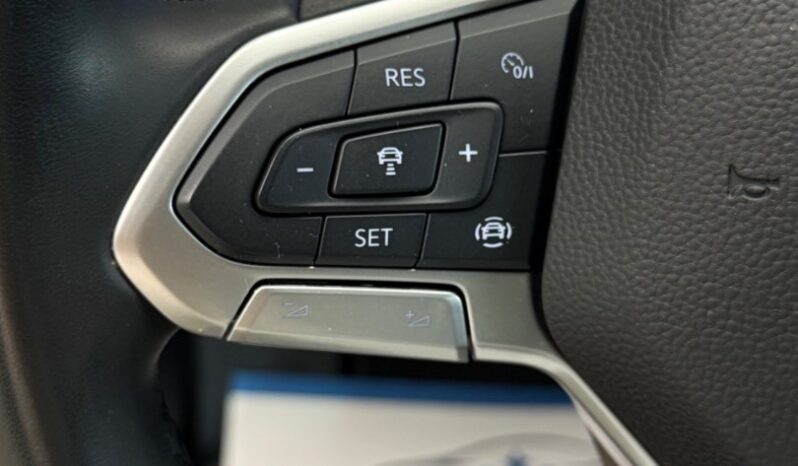 Volkswagen Golf Variant 2.0 TDI DSG 115k Life | ACC | Kamera | Side Assist | 3-zónová klíma | Navi full