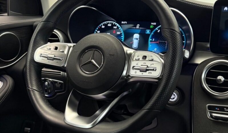 Mercedes-Benz GLC SUV 220 d 4MATIC 143kW 9G-TRONIC • AMG LINE • DISTRONIC • ŤAŽNÉ •  1.MAJ. • SR full