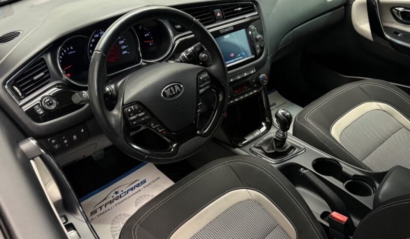 Kia Ceed SW 1.4 MPI Gold full