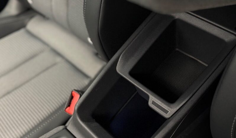 Škoda Enyaq iV 80 LOFT 150 kW • TEPELNÉ ČERPADLO • ŤAŽNÉ • 21″ BETRIA • MATRIX LED • KAMERA full