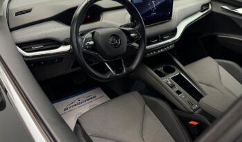 Škoda Enyaq iV 80 LOFT 150 kW • TEPELNÉ ČERPADLO • ŤAŽNÉ • 21″ BETRIA • MATRIX LED • KAMERA full